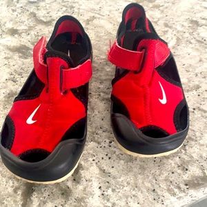 ⚠️flash sale⚠️ Nike water shoes